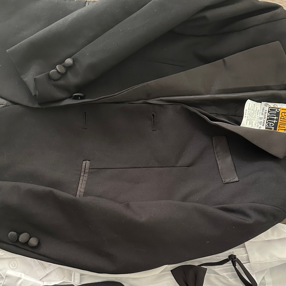Kids tuxedo - Picture 6 of 7